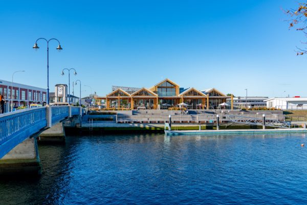 wide_hazeldine_construction_christchurch_builders_port_and_eagle_pub_kaiapoi_small_90